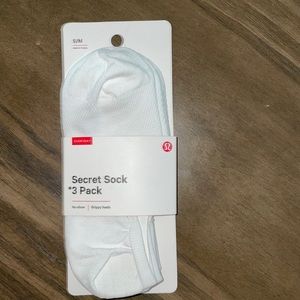 New lululemon  socks